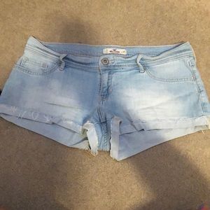 Low rise shorts